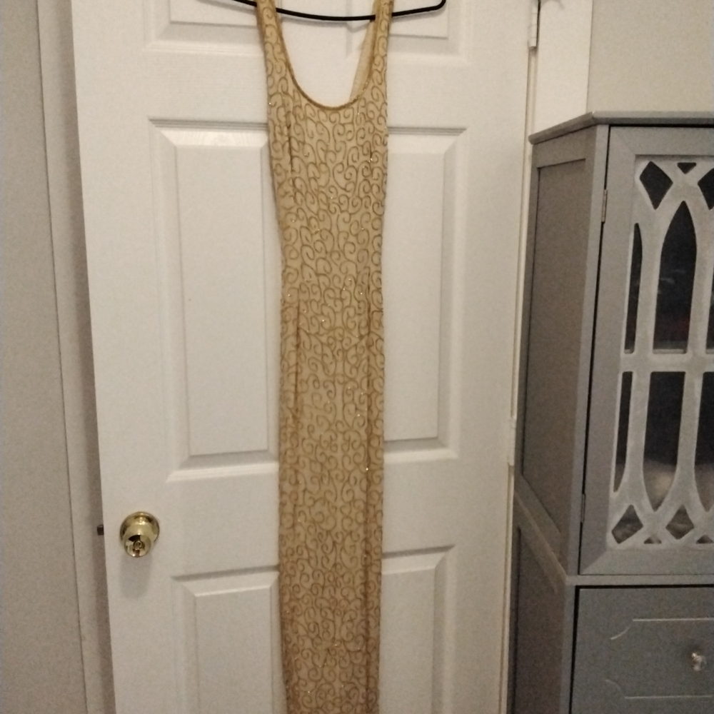Elegant Beige Maxi Dress